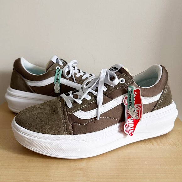 VANS Old Skool Overt CC Sneakers Men's Low Canvas Suede